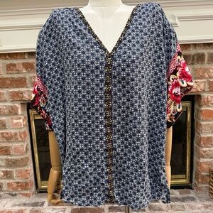 Anthropologie/Weekend by Suzanne Betro Navy/Red Floral Plus Size Tunic / 1X /EUC